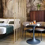 Aquasuite - Luxury Experience & Nocleg ze śniadaniem 4*