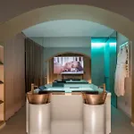 Aquasuite - Luxury Experience & Nocleg ze śniadaniem 4*