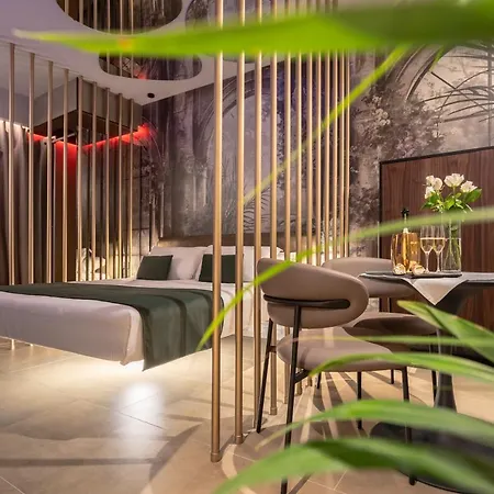 Aquasuite - Luxury Experience & לינה וארוחת בוקר 4*