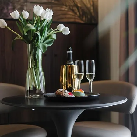 Aquasuite - Luxury Experience & Palermo